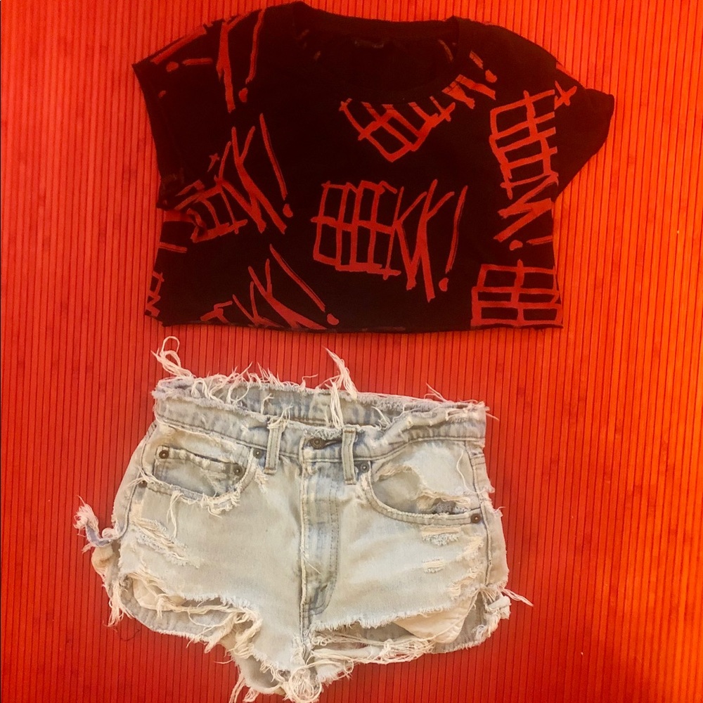 Topshop Eek! Black & Red Cropped Tee